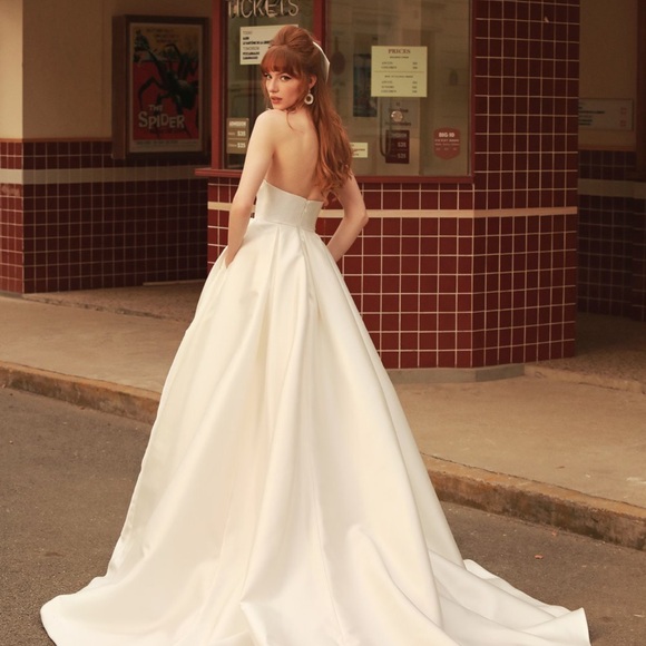 Dany Tabet Wedding Gown - Satine - Picture 2 of 4